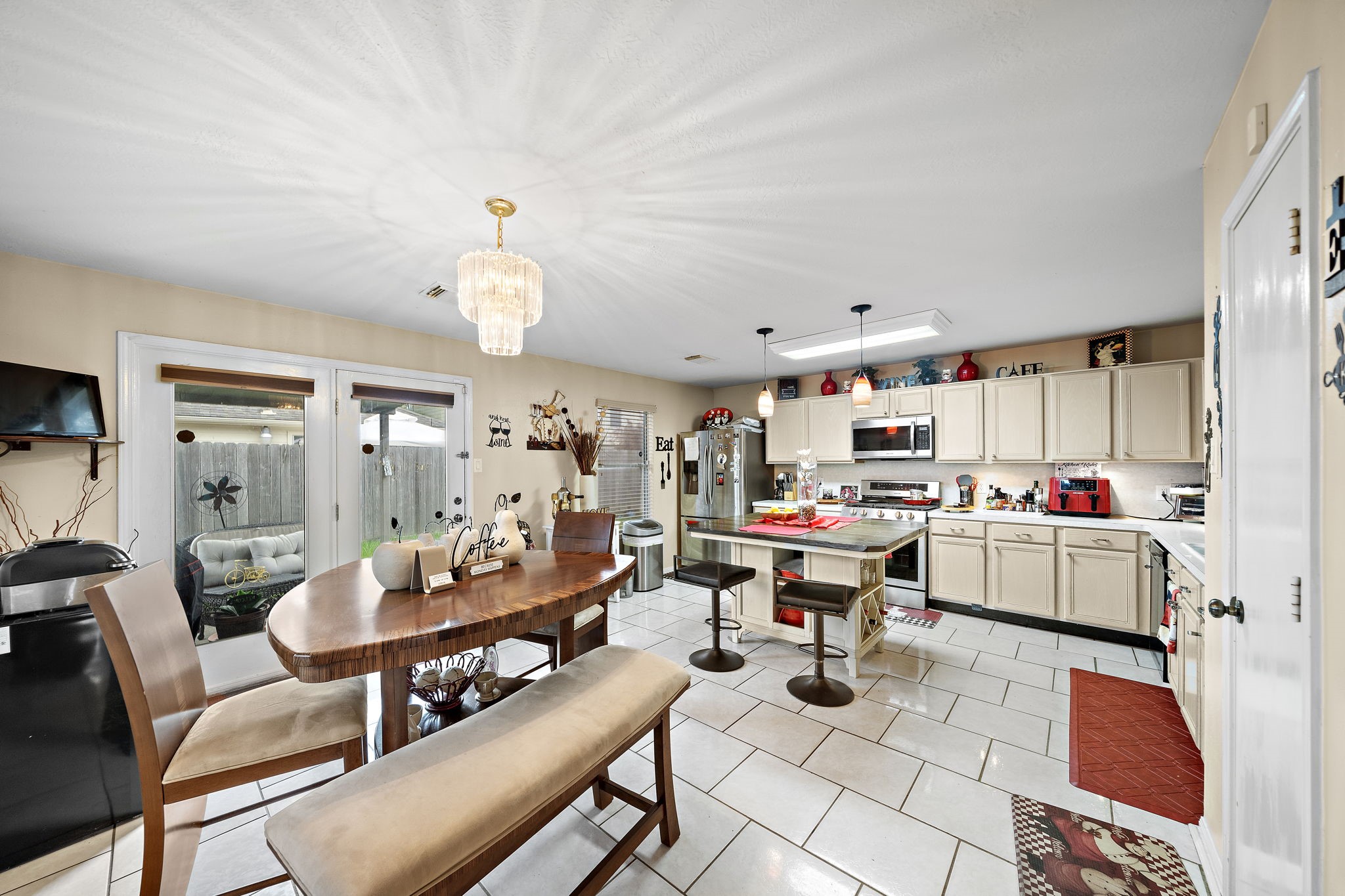 1110 Ambrosden Lane Channelview, TX 77530 - Photo 4 of 11