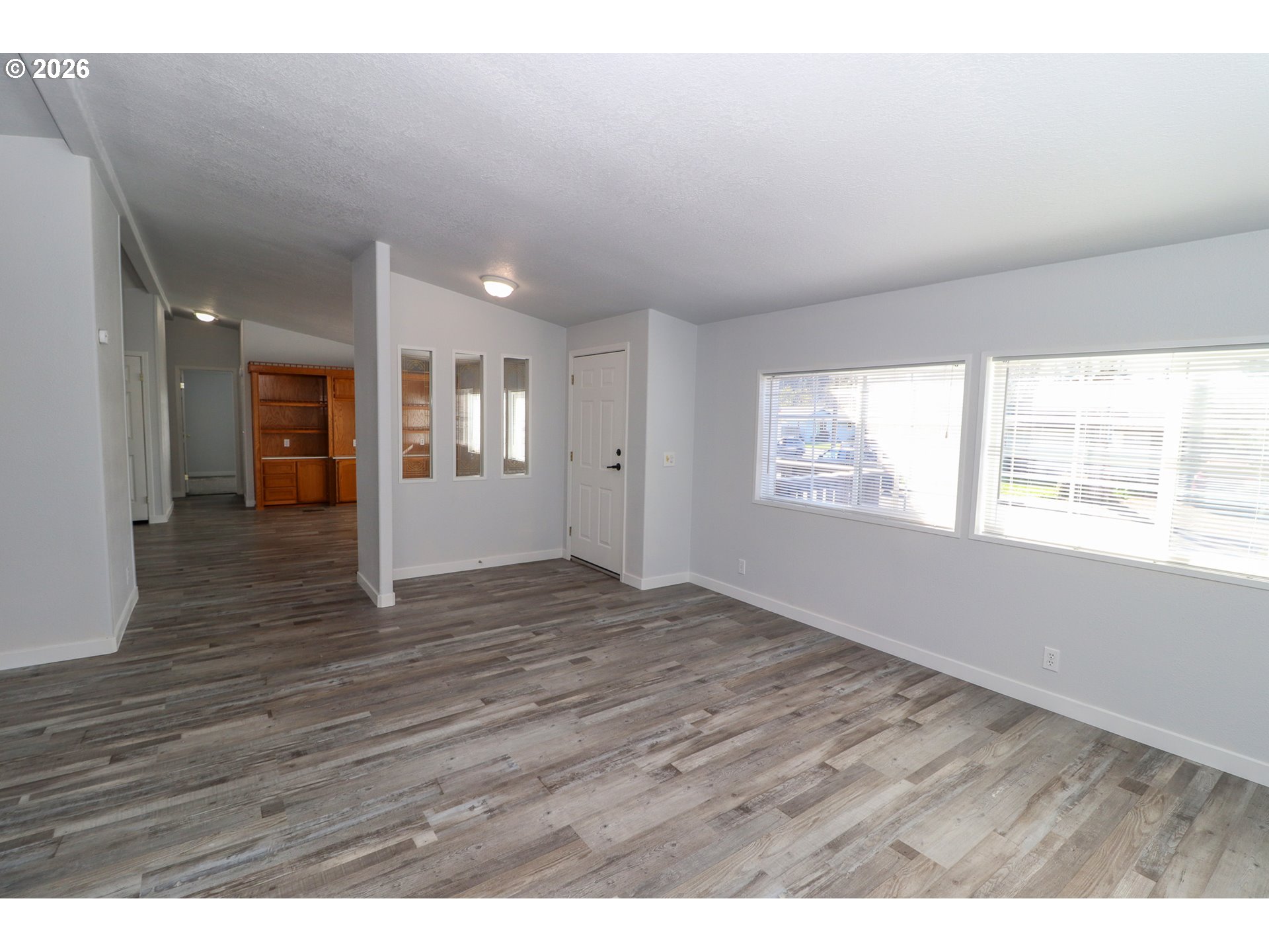 503 South 51st Place Springfield, OR 97478 - Photo 6 of 48