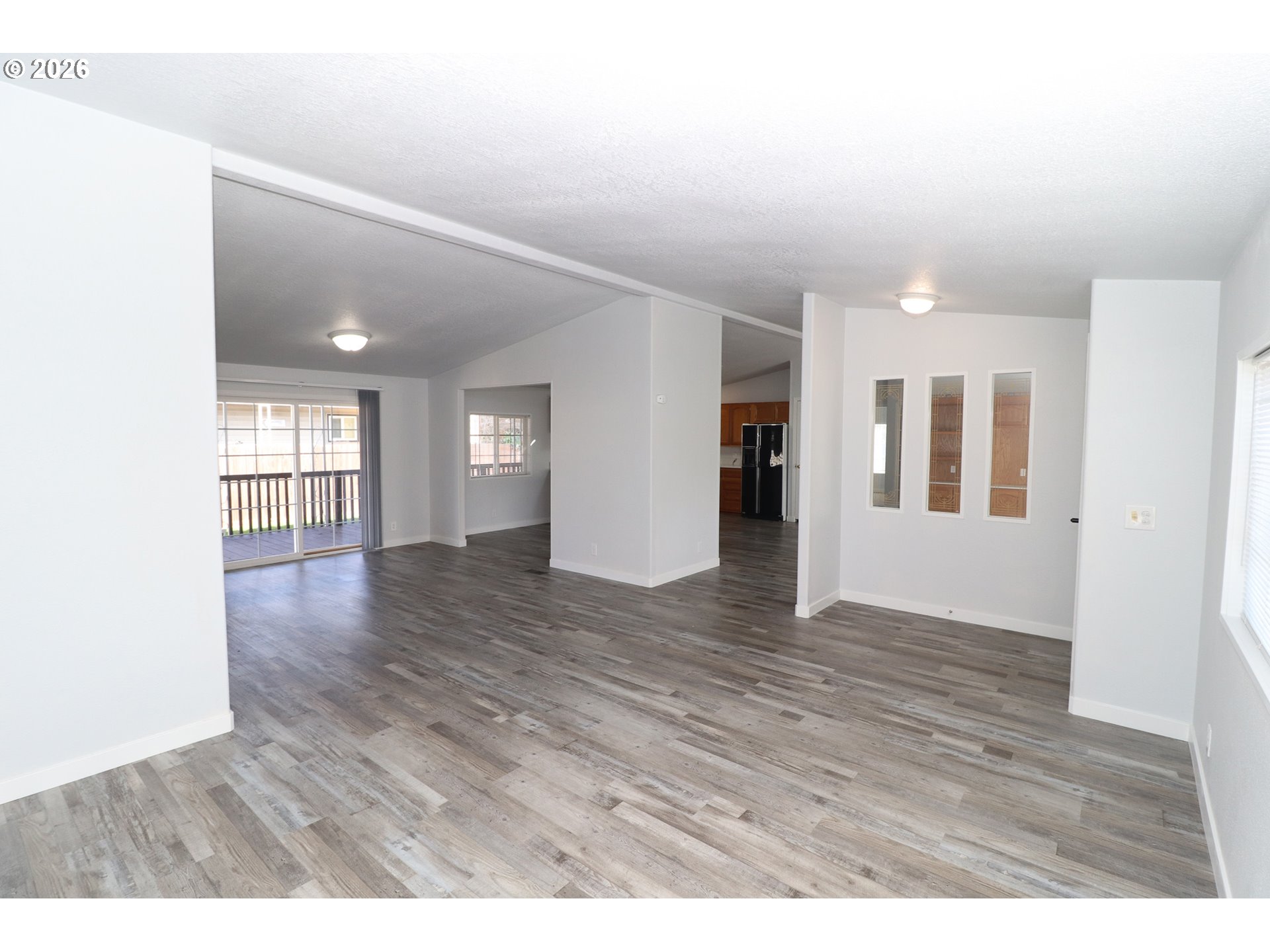 503 South 51st Place Springfield, OR 97478 - Photo 8 of 48