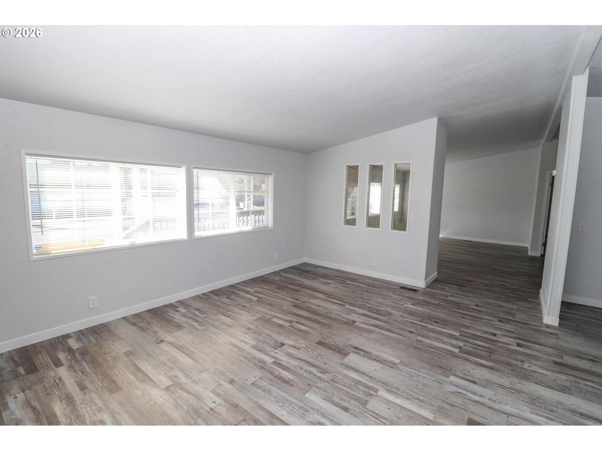 503 South 51st Place Springfield, OR 97478 - Photo 10 of 48