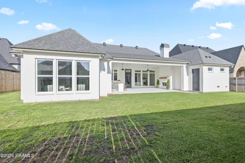 $1,024,000 | 307 Sunset Palm Court, Youngsville, LA 70592