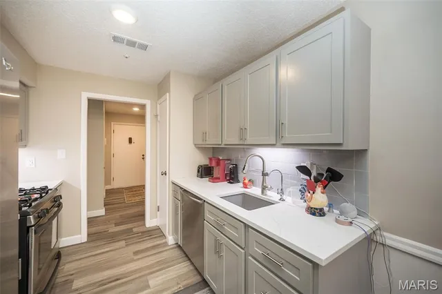 $175,000 | 10367 Oxford Hill Drive, Unit 6, St. Louis, MO 63146