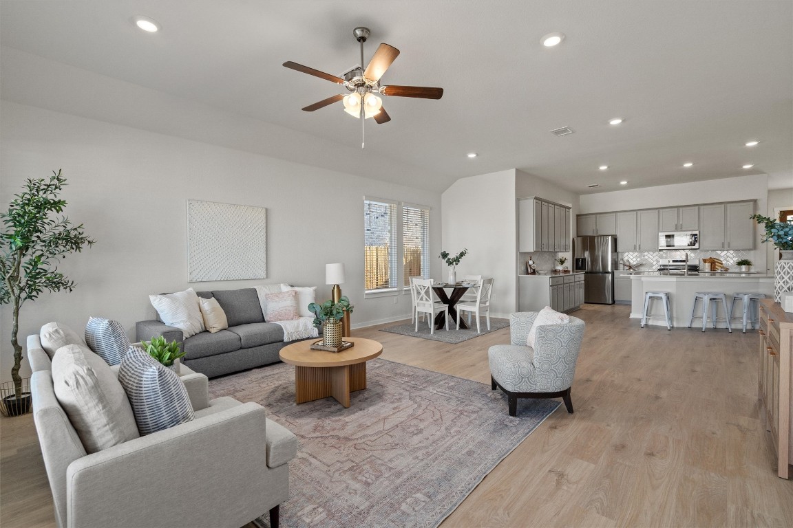 416 Deerpath Street Leander, TX 78641 - Photo 14 of 32