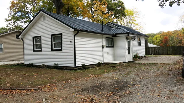 $214,900 | 735 Bright Water Drive, Coldwater, MI 49036