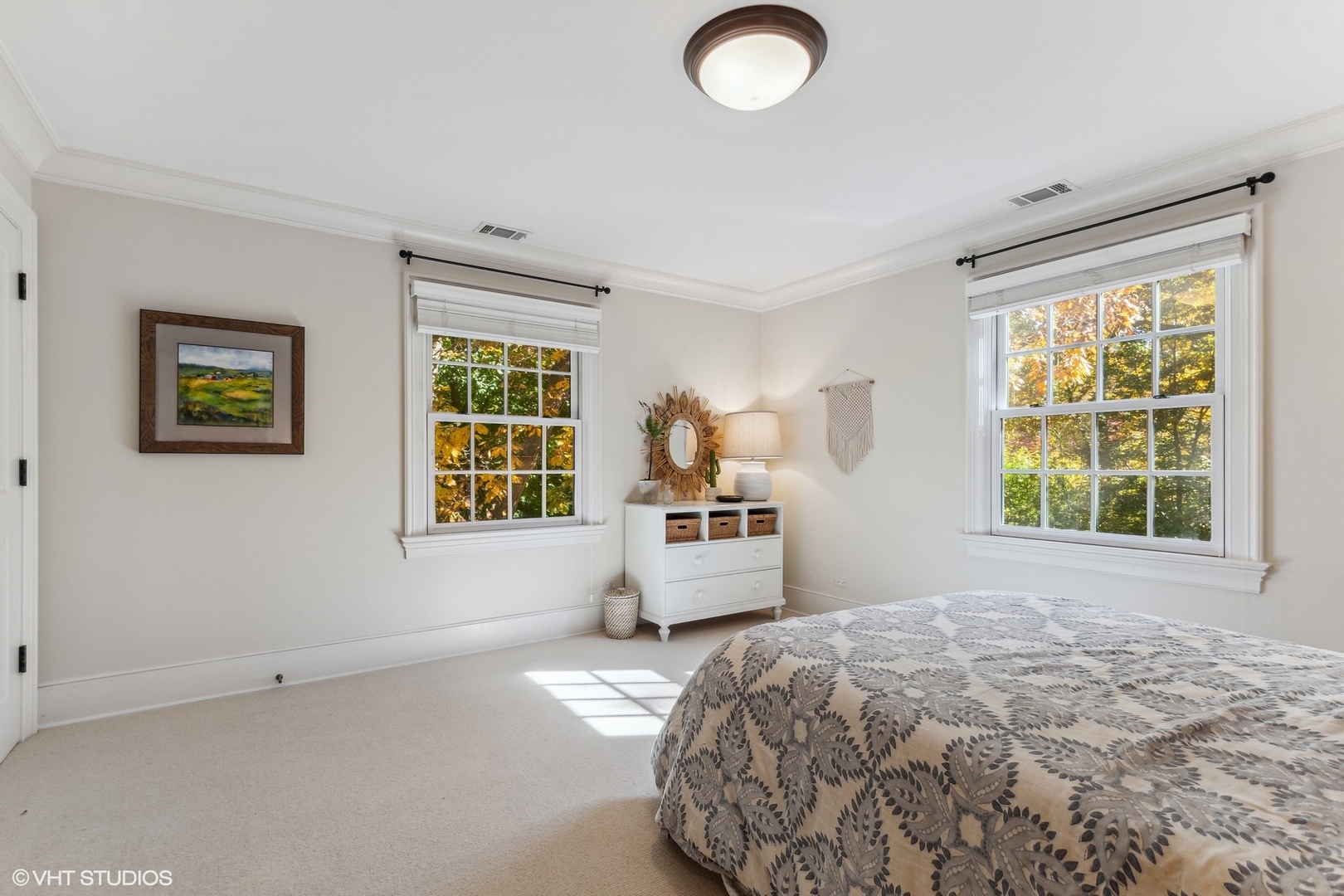 511 Cambridge Lane Lake Bluff, IL 60044 - Photo 35 of 58 a bedroom with a bed and a window
