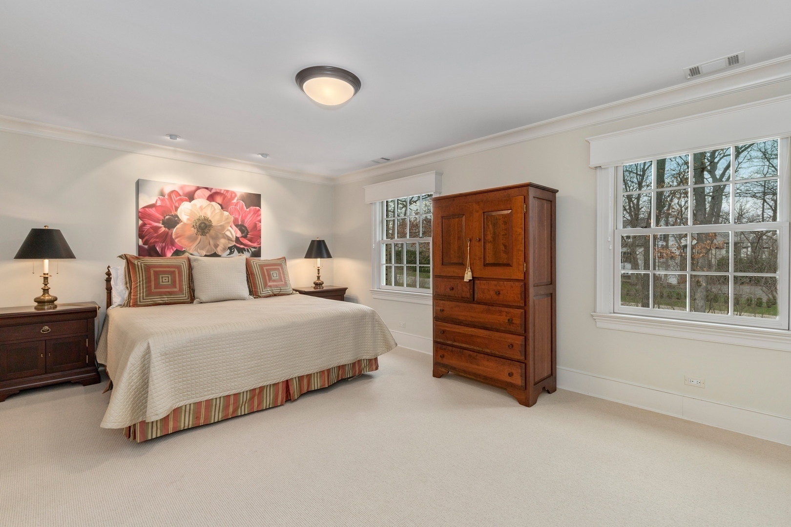 511 Cambridge Lane Lake Bluff, IL 60044 - Photo 39 of 58 a bedroom with a bed and a dresser
