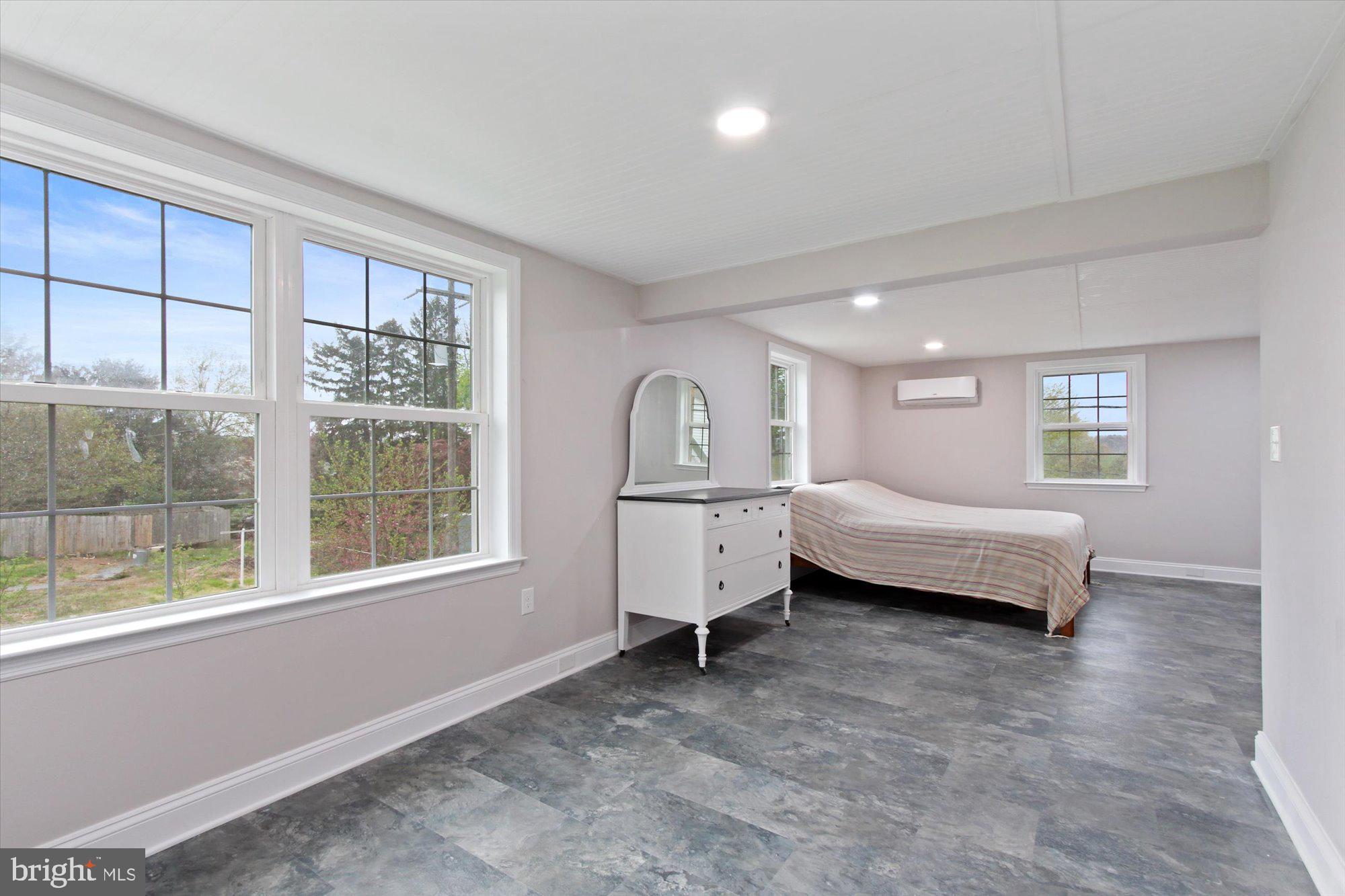 1816 Powder Mill Road York, PA 17402 - Photo 22 of 24