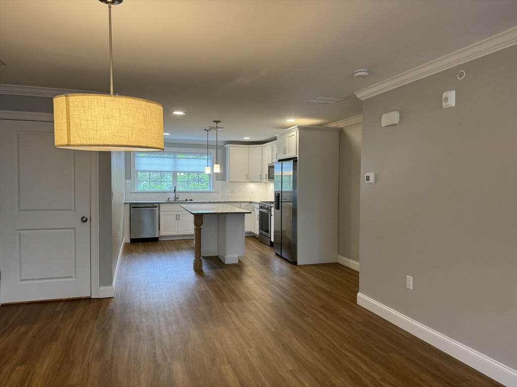 165 Cambridge Road, Unit 17 Woburn, MA 01801 - Photo 15 of 26