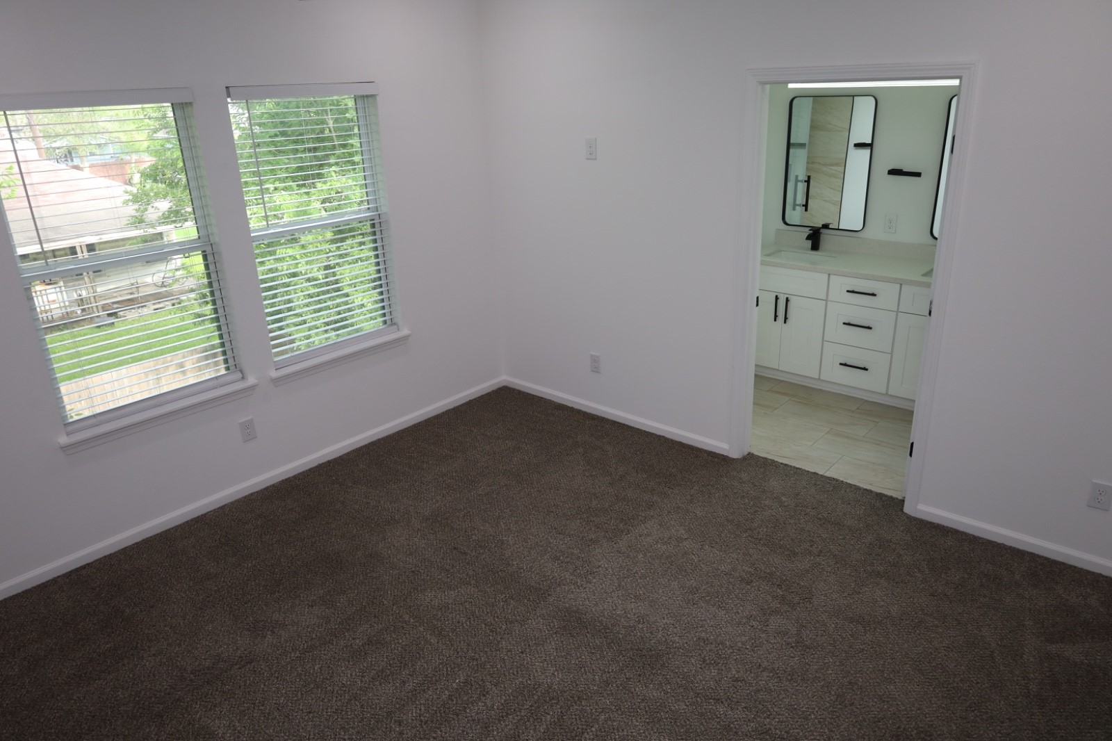 6614 Foster Street Houston, TX 77021 - Photo 5 of 15 Gallery Image 5