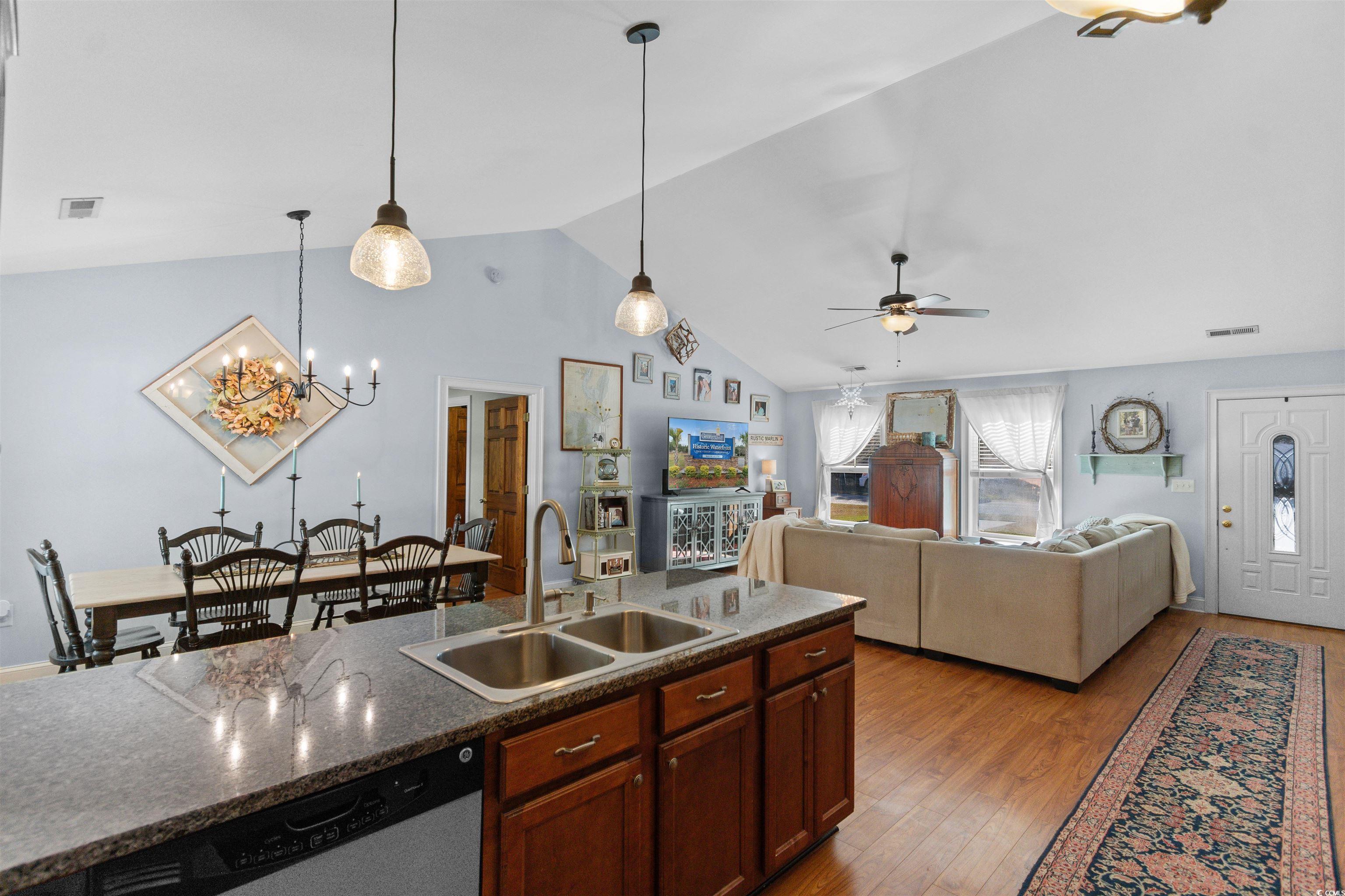 428 Daisy Street Georgetown, SC 29440 - Photo 14 of 40