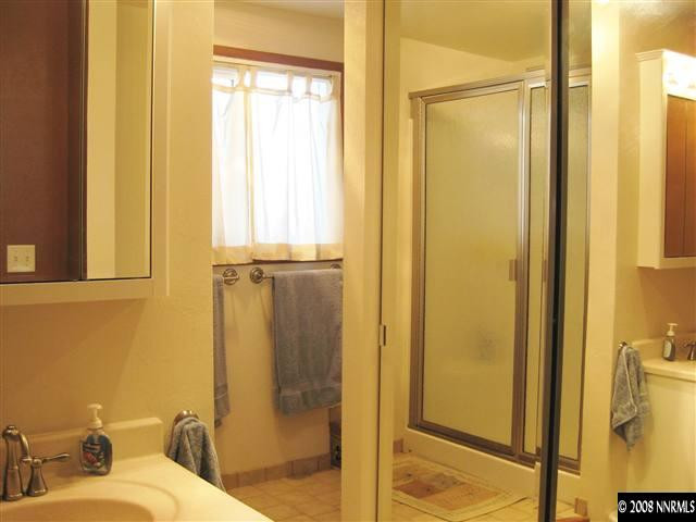 1445 Genesee Drive Reno, NV 89503 - Photo 6 of 9 Photo 6