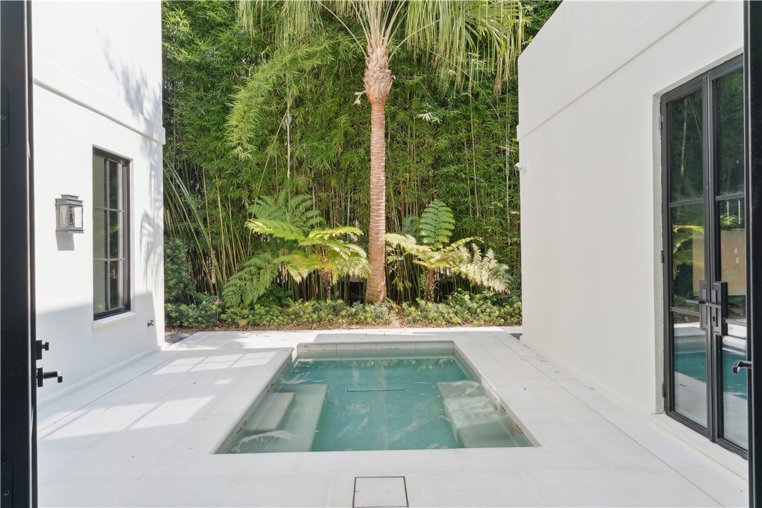 492 Forest Road Sea Island, GA 31561 - Photo 17 of 96