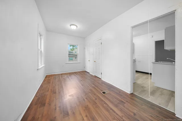 $345,000 | 37 Granfield Avenue, Bridgeport, CT 06610