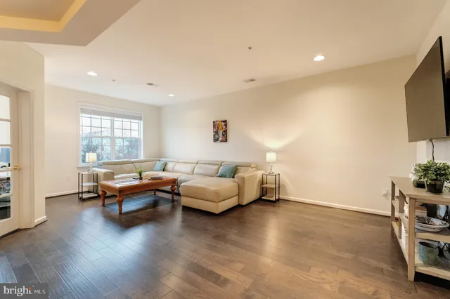 $560,000 | 22720 Ferncrest Terrace, Brambleton, VA 20148