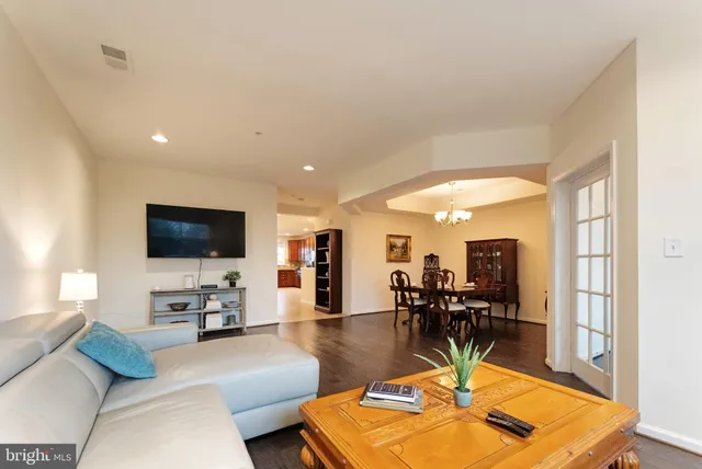 $560,000 | 22720 Ferncrest Terrace, Brambleton, VA 20148