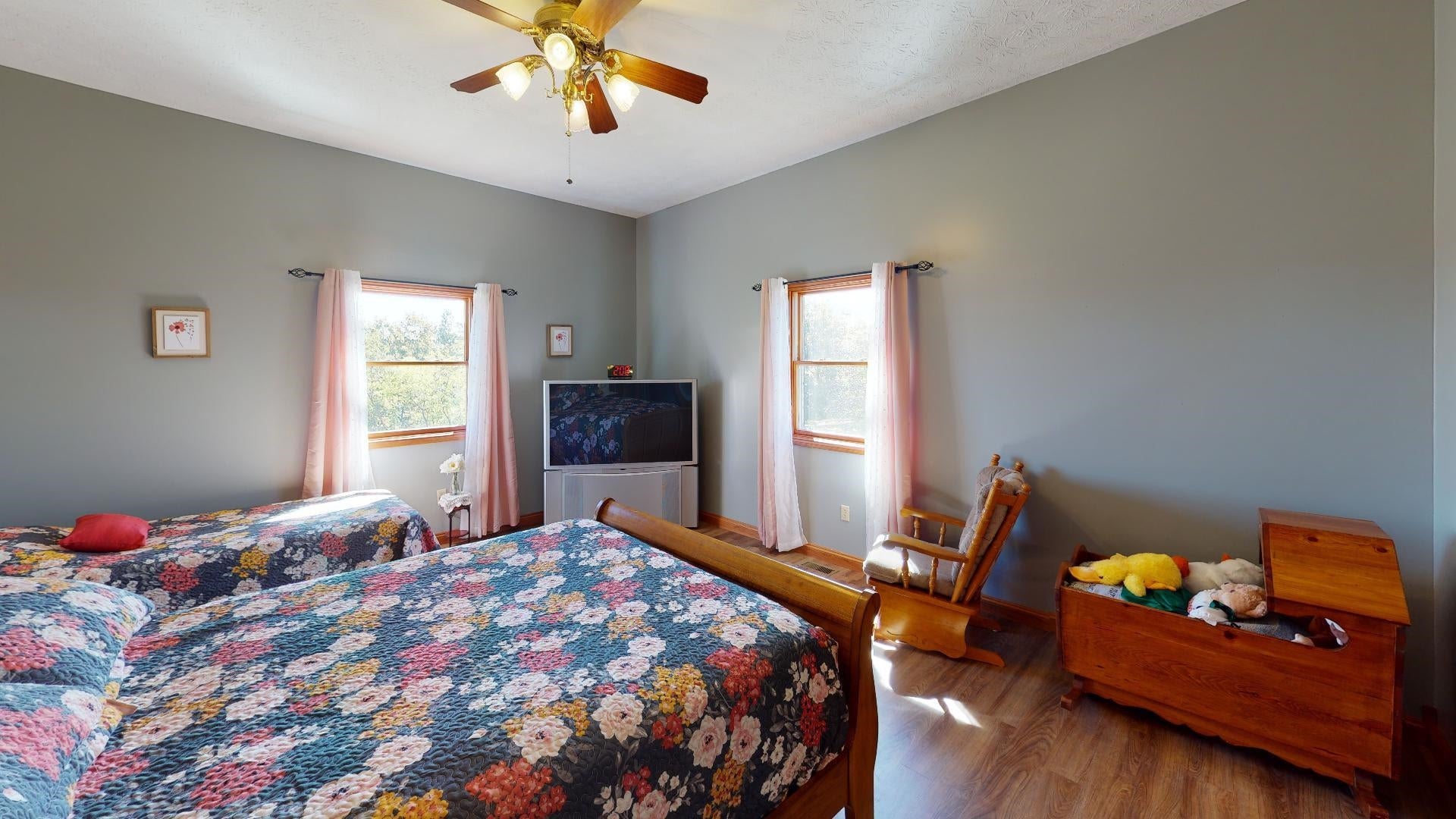 5410 Peaceful Ridge Road Lavalette, WV 25535 - Photo 17 of 30 Gallery Image 17