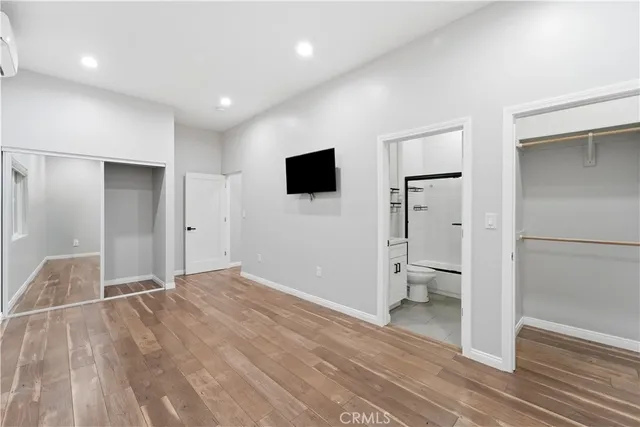 $3,995 | 5702 Donna Avenue, Tarzana, CA 91356