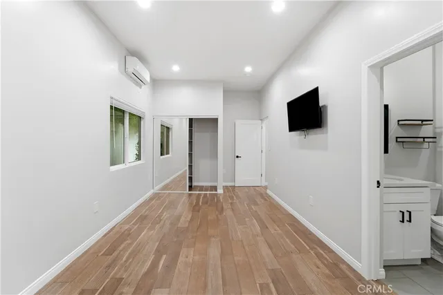 $3,995 | 5702 Donna Avenue, Tarzana, CA 91356