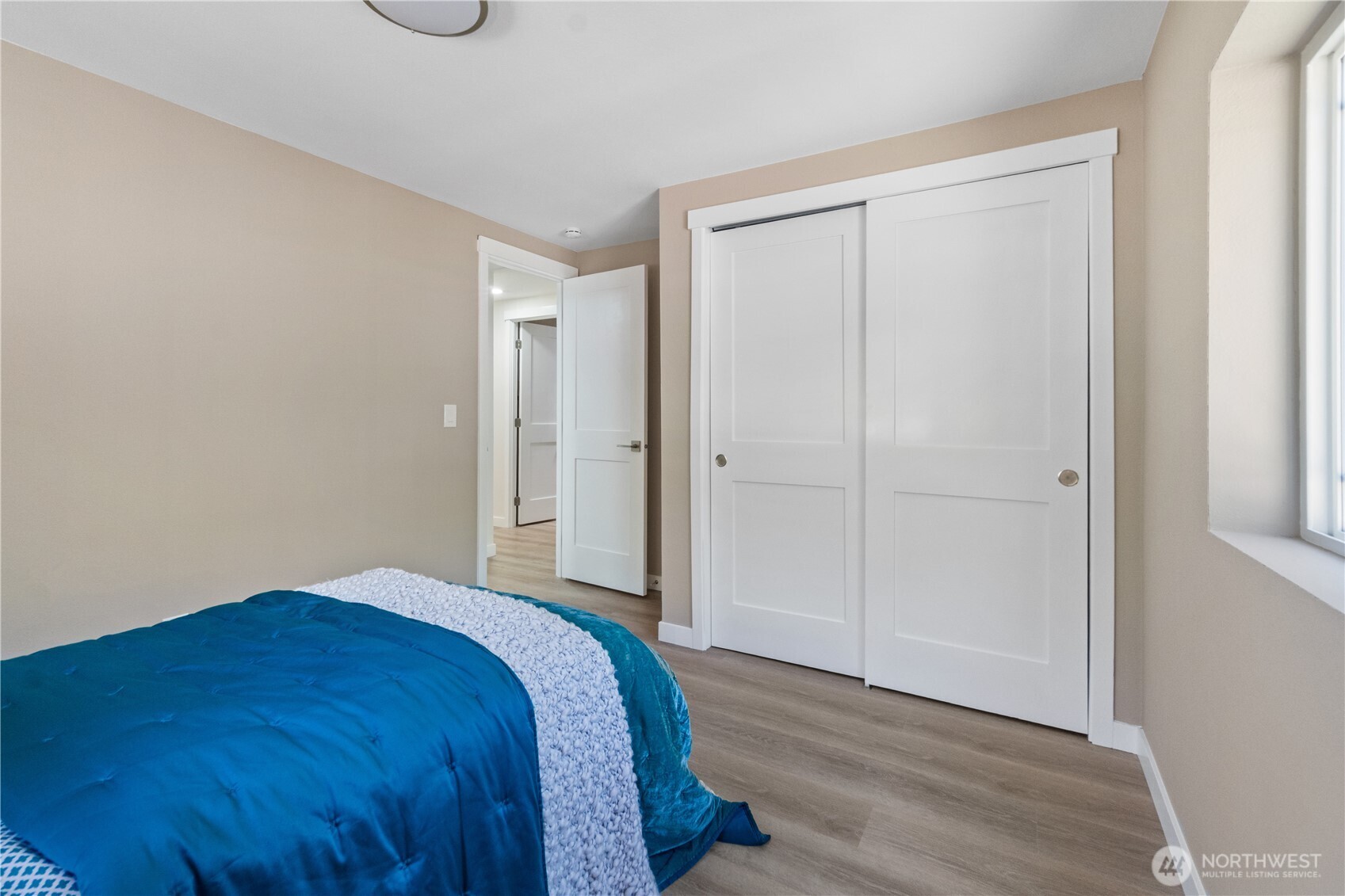 17138 117th Court Northeast Bothell, WA 98011 - Photo 15 of 37