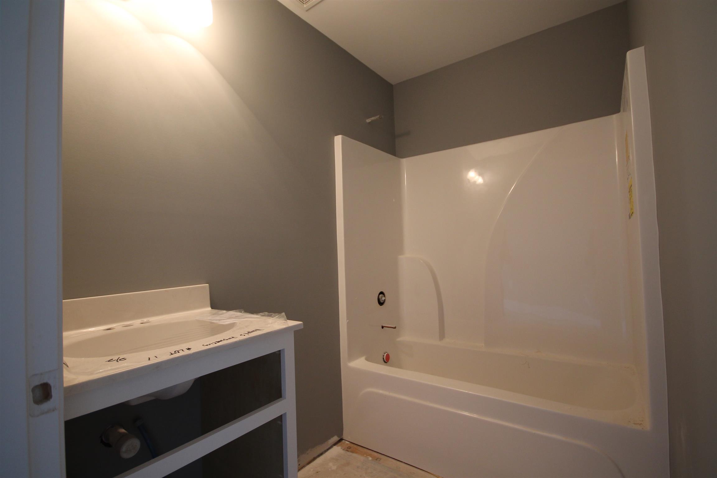 804 Rutherford Lane Columbia, TN 38401 - Photo 14 of 16 Gallery Image 14