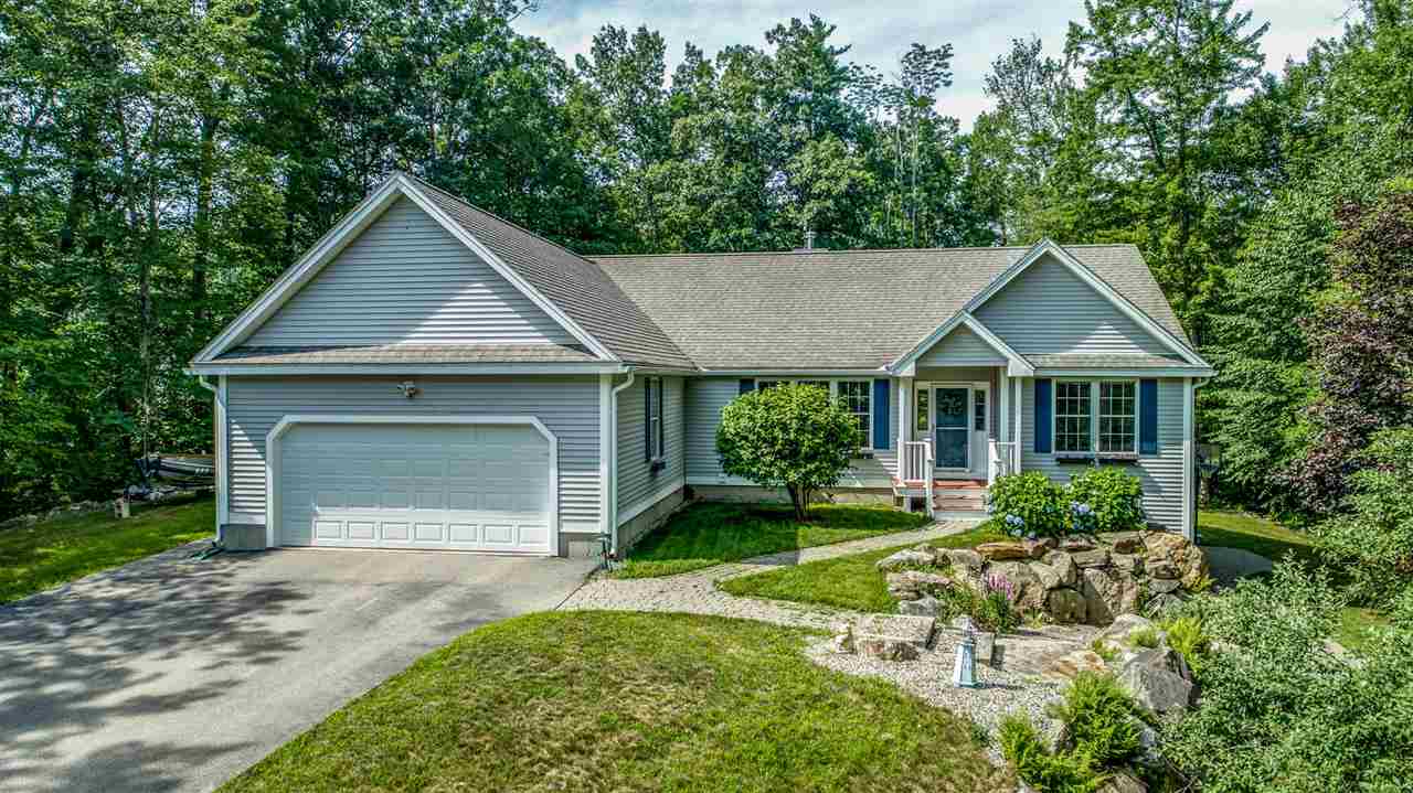 72 Amherst Road Merrimack, NH 03054 - Photo 1 of 39