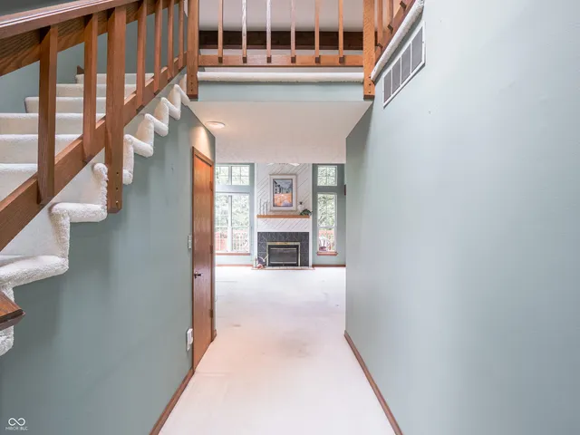 $215,000 | 4624 Stansbury Lane, Indianapolis, IN 46254