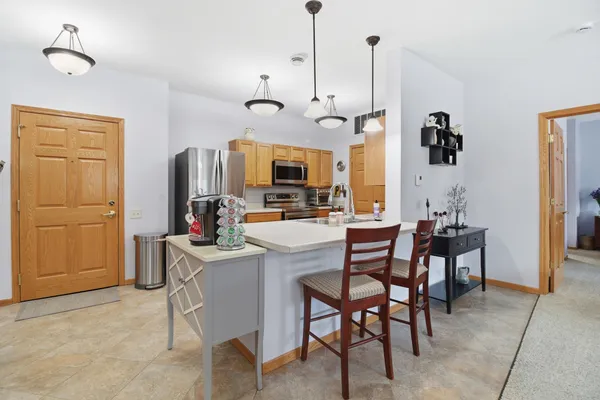 $249,900 | 7710 South 51st Street, Unit 105, Franklin, WI 53132