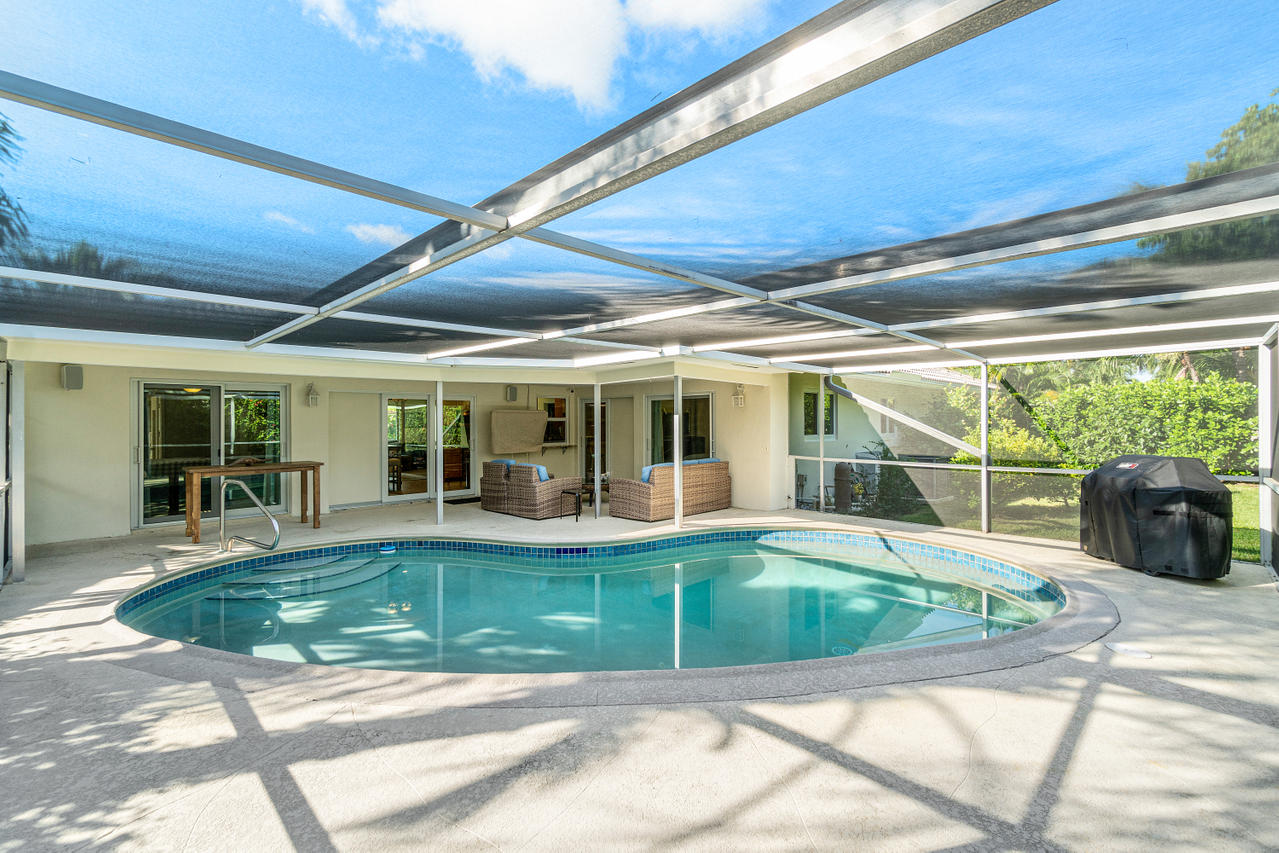 831 Berkley Street Boca Raton, FL 33487 - Photo 16 of 31 POOL DECK