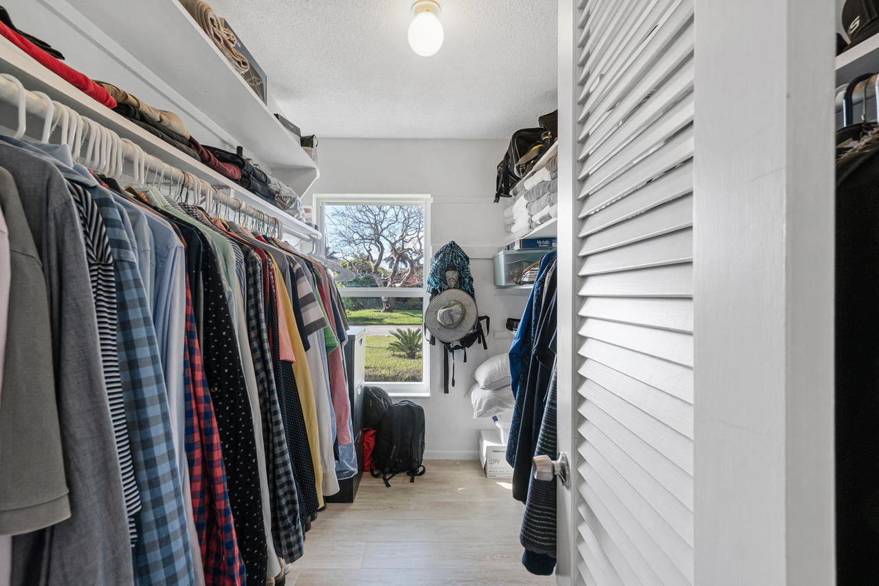 831 Berkley Street Boca Raton, FL 33487 - Photo 20 of 31 MASTER CLOSET
