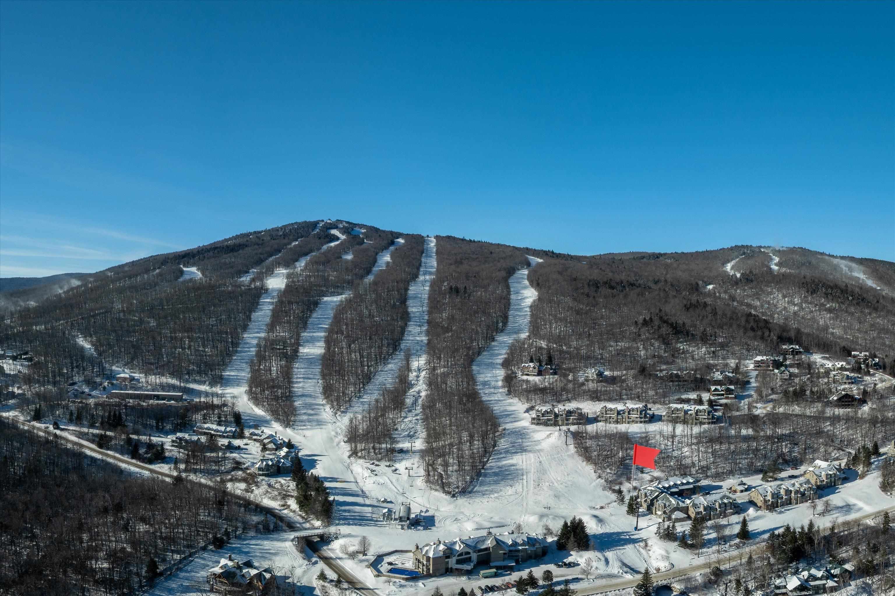 82 Day Break Drive, Unit J102 Ludlow, VT 05149 - Photo 2 of 39