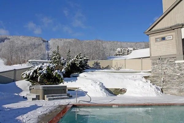 $695,000 | 82 Day Break Drive, Unit J102, Ludlow, VT 05149