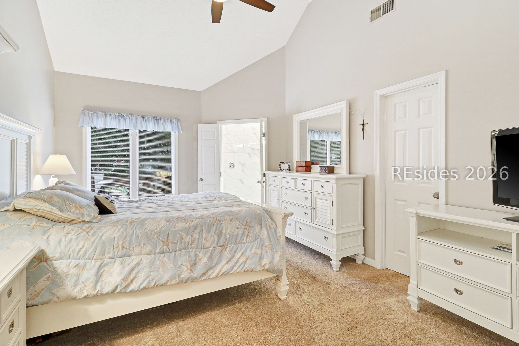 3 Crabtree Lane Bluffton, SC 29910 - Photo 21 of 56 Great cathedral ceilings