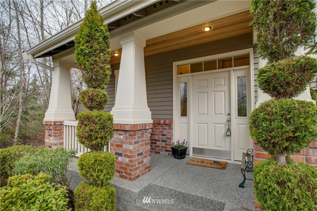 800 South 36th Place Renton, WA 98055 - Photo 2 of 36 Gallery Image 2