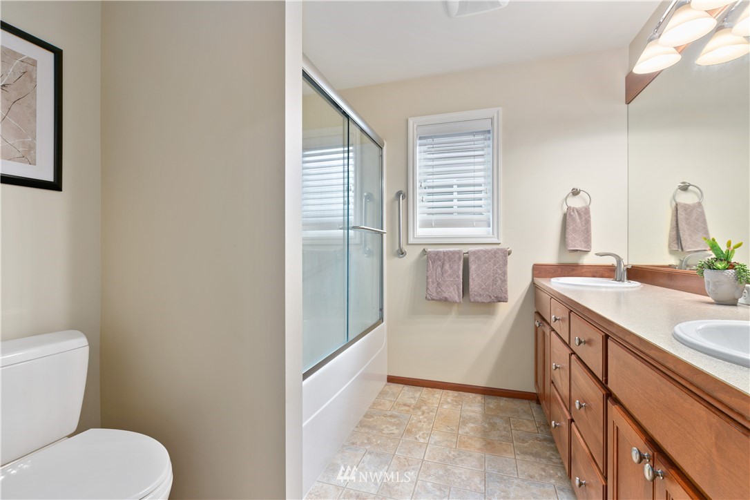800 South 36th Place Renton, WA 98055 - Photo 29 of 36 Gallery Image 29