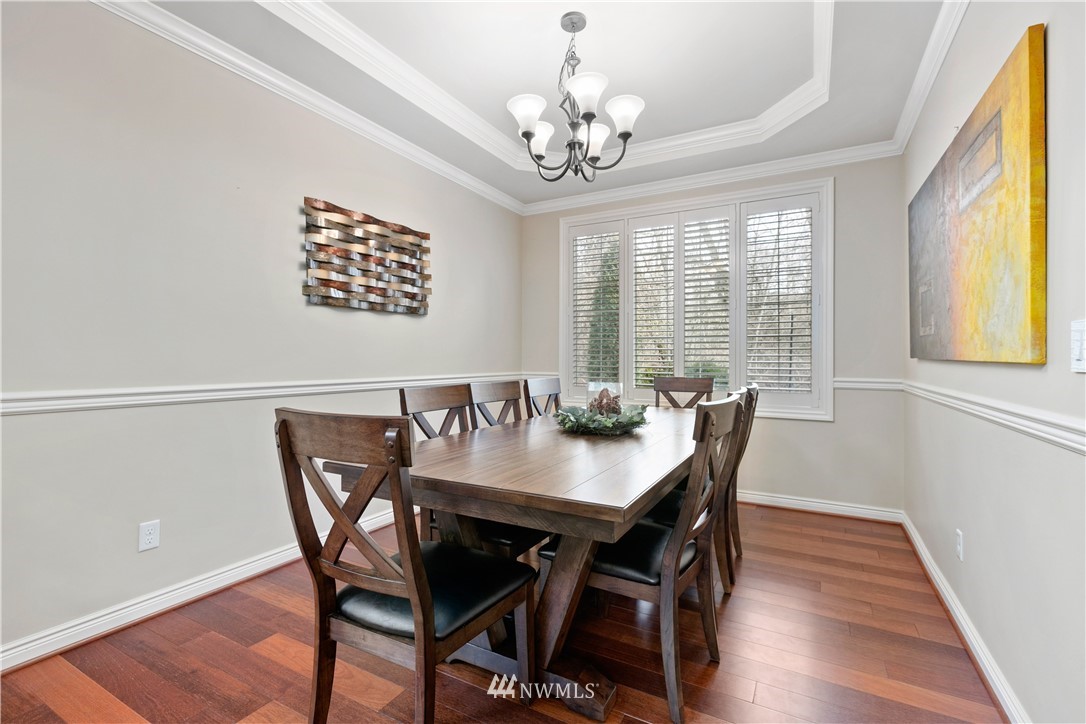 800 South 36th Place Renton, WA 98055 - Photo 10 of 36 Gallery Image 10