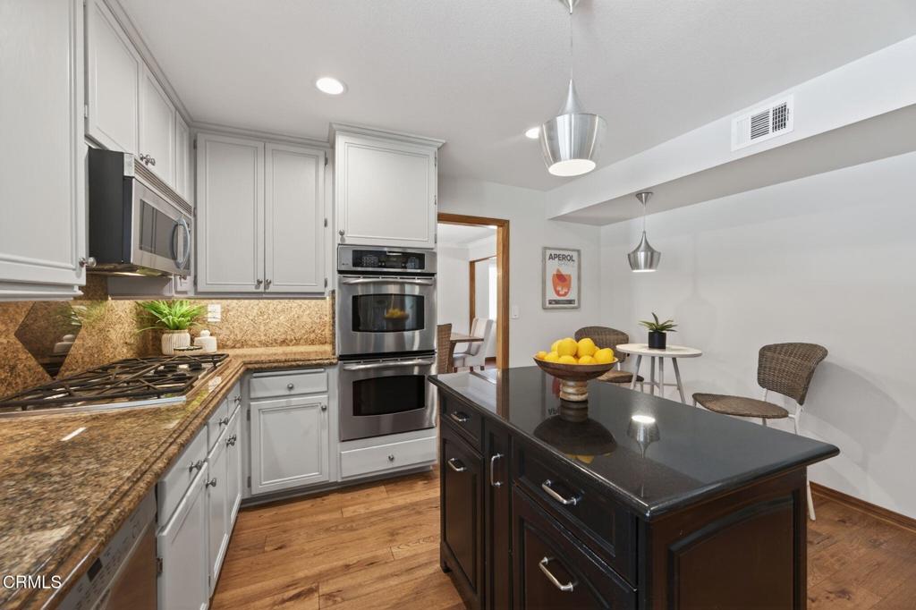 1121 North Modesto Avenue Camarillo, CA 93010 - Photo 13 of 43