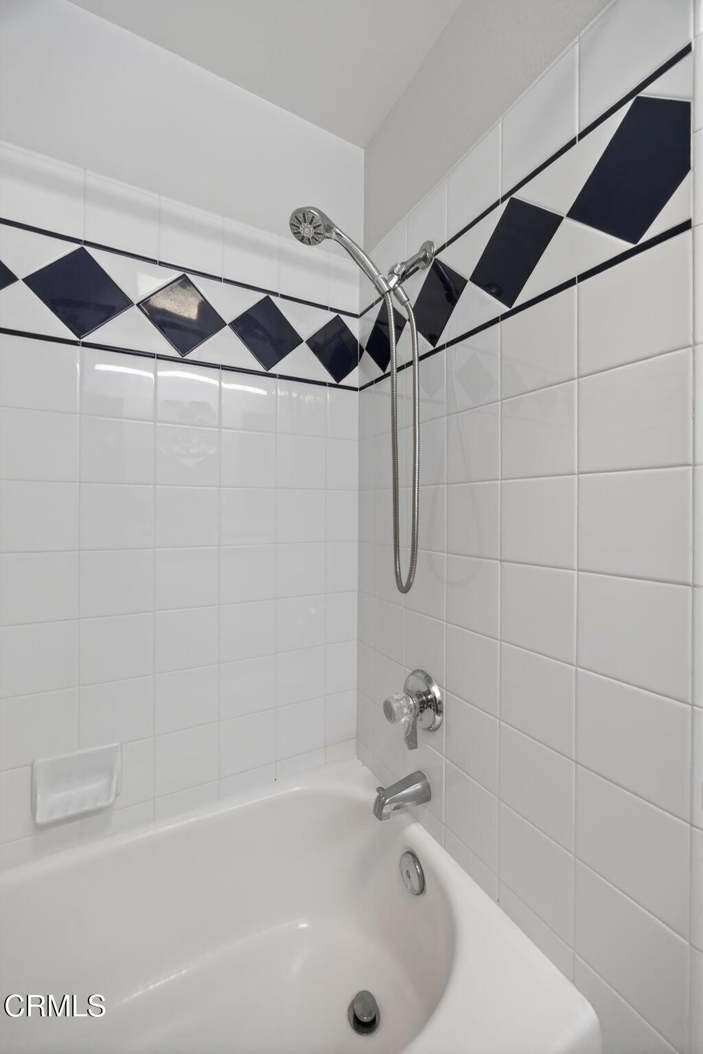 1121 North Modesto Avenue Camarillo, CA 93010 - Photo 20 of 43
