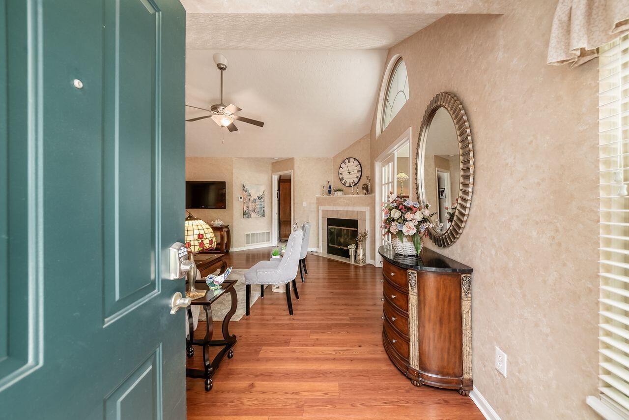 775 Kingsmead Road Westerville, OH 43082 - Photo 3 of 29