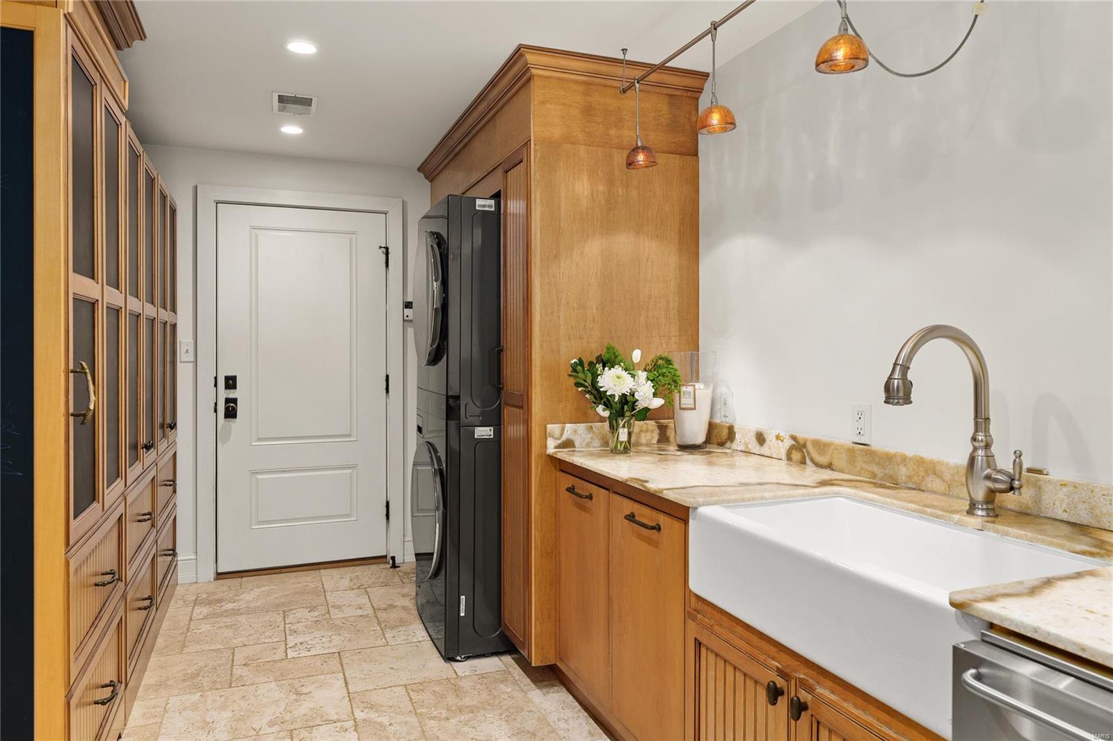 3 Rutherford Lane St. Louis, MO 63131 - Photo 18 of 49 Gallery Image 18