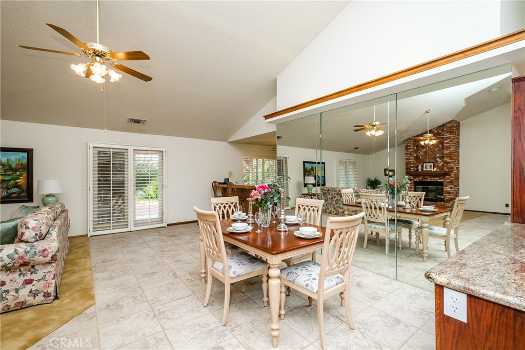 19670 Tonkawan Road Apple Valley, CA 92307 - Photo 6 of 29 a view of a dining room with furniture