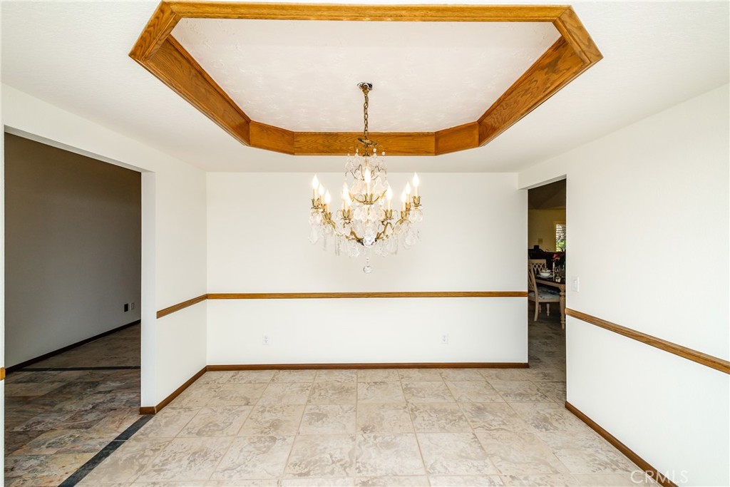 19670 Tonkawan Road Apple Valley, CA 92307 - Photo 7 of 29