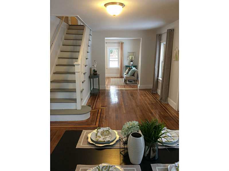 2 Mohawk Street Coventry, RI 02816 - Photo 17 of 23 Dining Room.