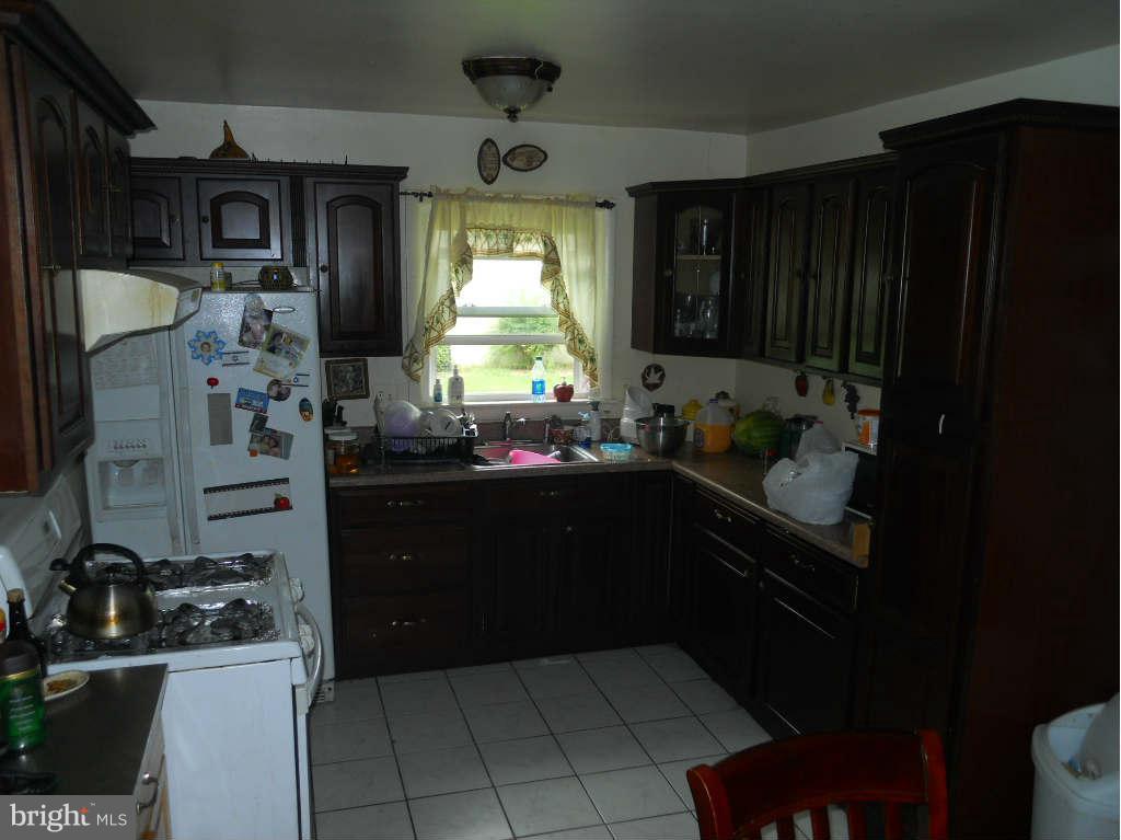 8010 Frye Road Alexandria, VA 22309 - Photo 12 of 14 Kitchen