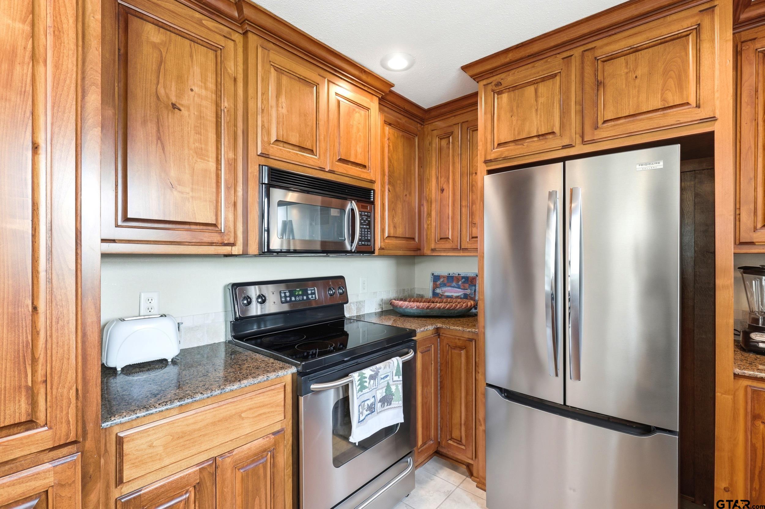 307 South Park Road Scroggins, TX 75480 - Photo 14 of 33