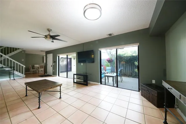 $3,000 | 1700 Embassy Drive, Unit 504, West Palm Beach, FL 33401