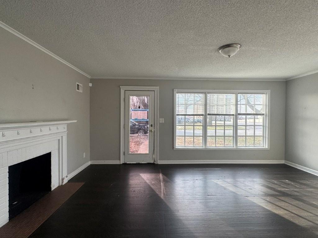 6301 Kentucky Avenue Raytown, MO 64133 - Photo 10 of 22