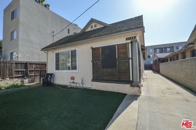 $1,098,000 | 3148 West 11th Street, Los Angeles, CA 90006