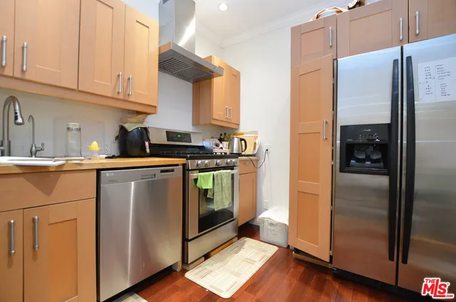 $1,098,000 | 3148 West 11th Street, Los Angeles, CA 90006