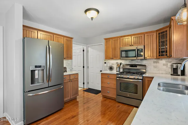 $4,500 | 8 Backstretch Court, Saratoga Springs, NY 12866