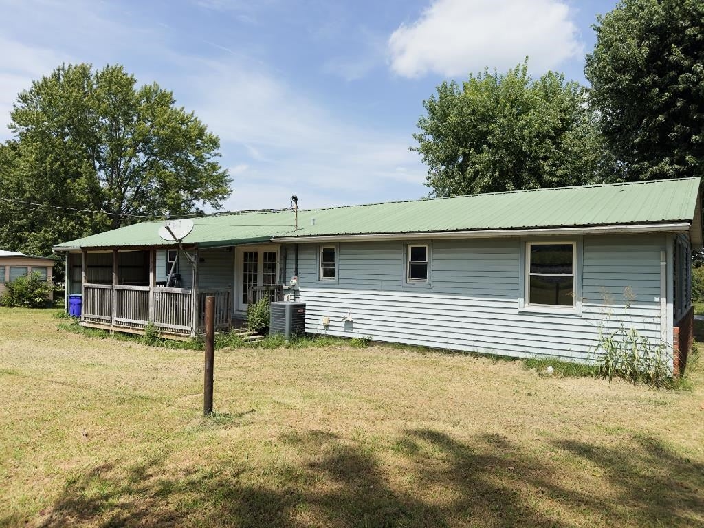 2225 Lewisburg Road Russellville, KY 42276 - Photo 1 of 1 Gallery Image 1